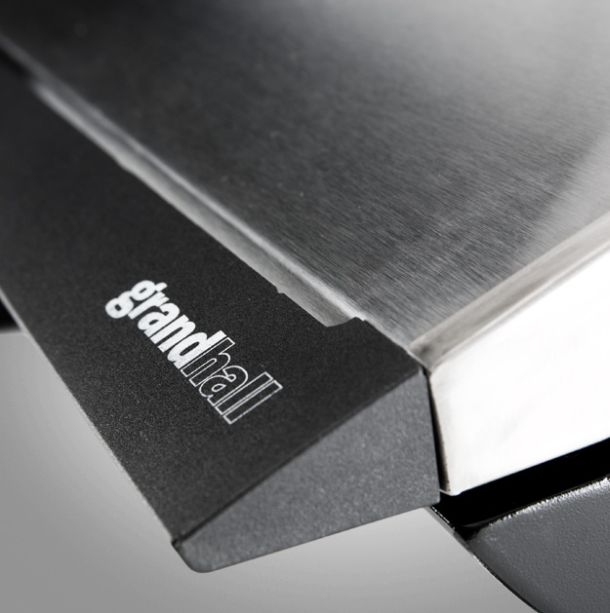 EGrill-Stainless-Steel-Detail-Logo1